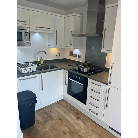 Spacious 1 Bedroom Flat In Kilburn Park F55 London Exterior photo
