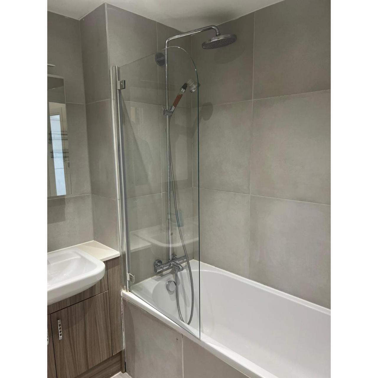 Spacious 1 Bedroom Flat In Kilburn Park F55 Apartamento *