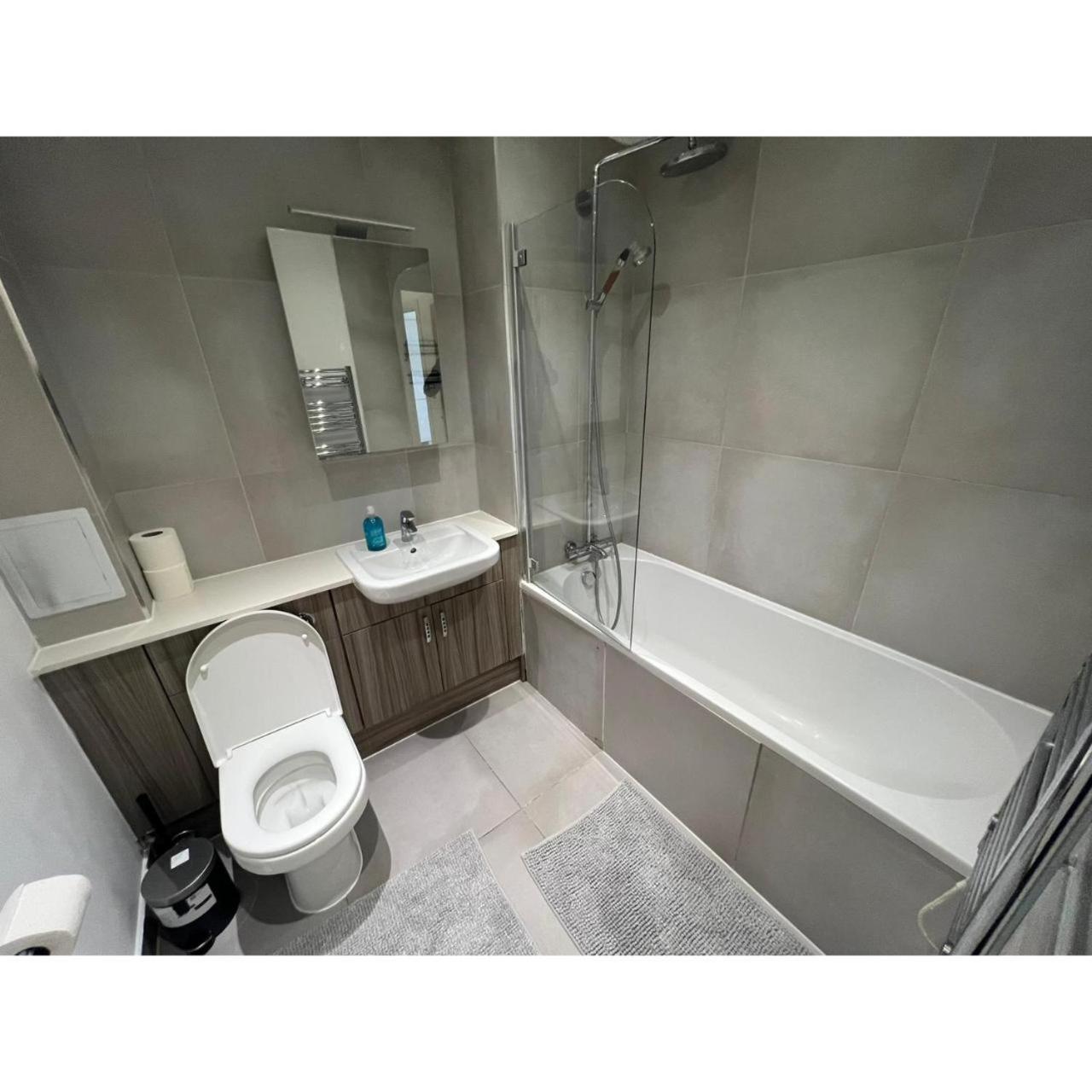 Spacious 1 Bedroom Flat In Kilburn Park F55 Apartamento *