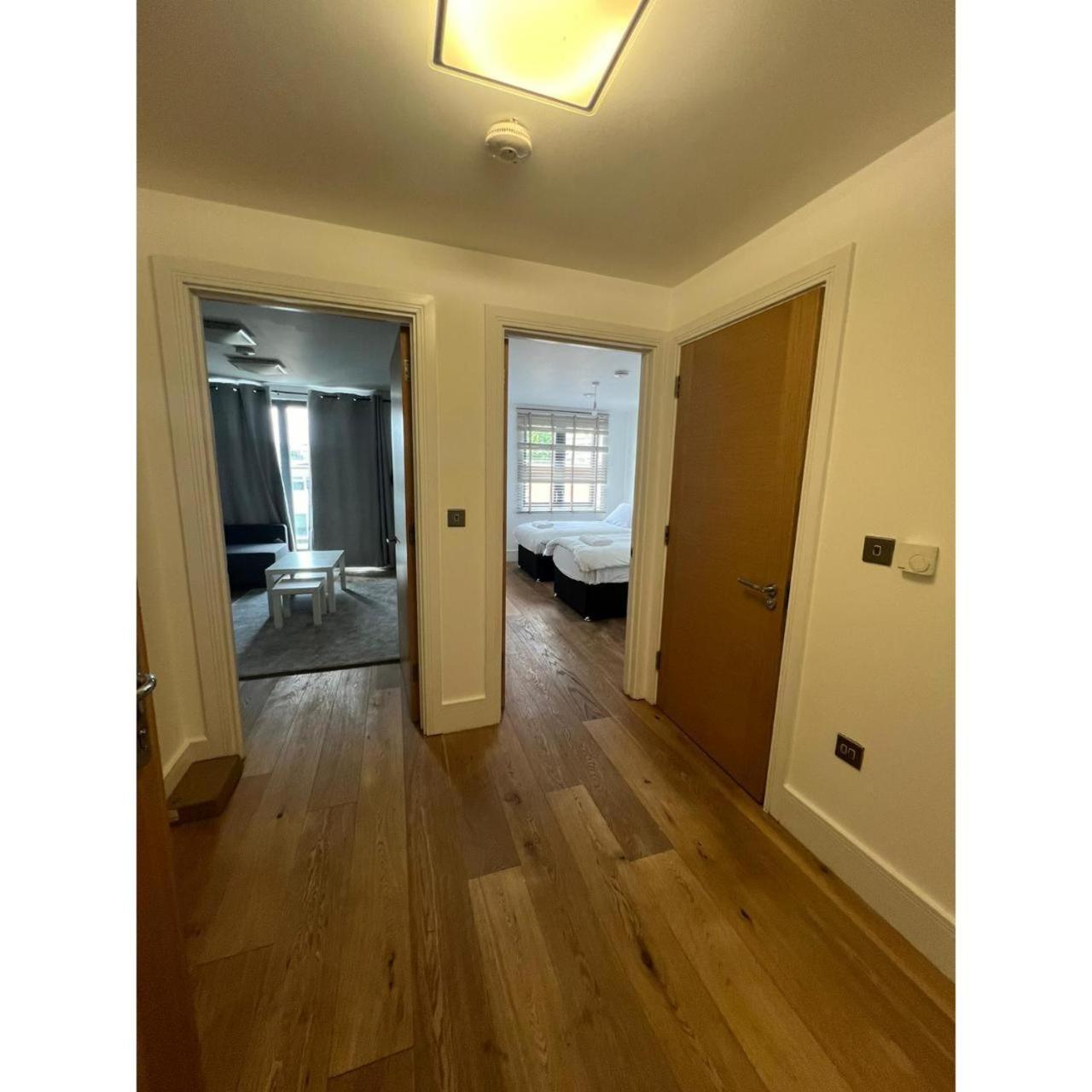 Apartamento Spacious 1 Bedroom Flat In Kilburn Park F55 *